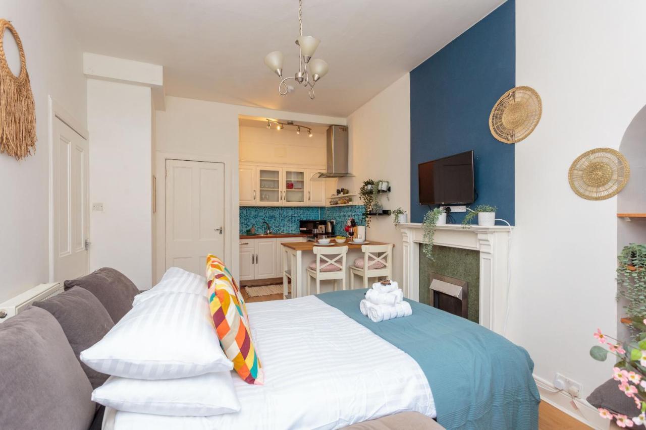 Apartamento Warm 1Bed Flat Leith Walk Edimburgo Exterior foto